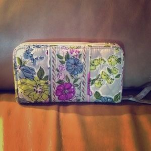 Vera Bradley Accordion Wallet in Watercolor
