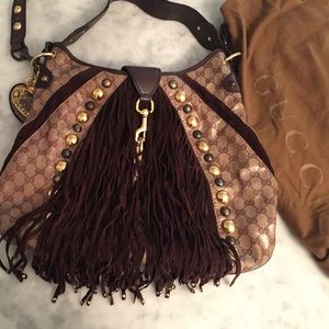 SOLD✨✨✨⭐️⭐️⭐️Gucci hobo bag