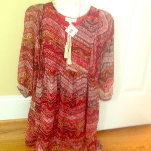 Beautiful summer top, size medium.