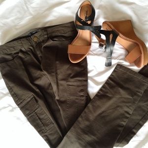 🌿Olive Green Cargo Stretch Skinny Pant🌿