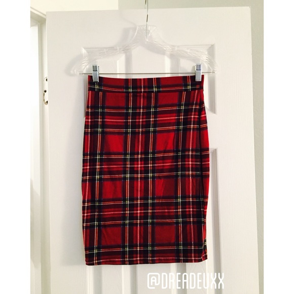 Plaid Above The Knee Skirt