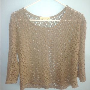 Long sleeve green flower shirt