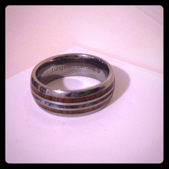 Men's Ring