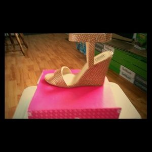 Ladies summer wedge