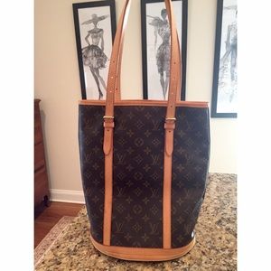 •SOLD• Authentic Louis Vuitton Bucket Bag