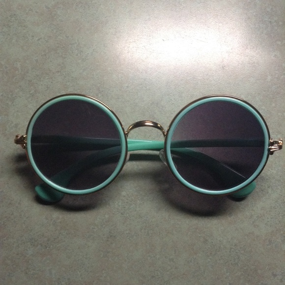 Urban Outfitters Accessories - 🌴TRADED!🌴 NEW Urban Outfitters Sunglasses