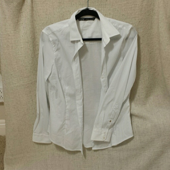 Zara basic button up shirt