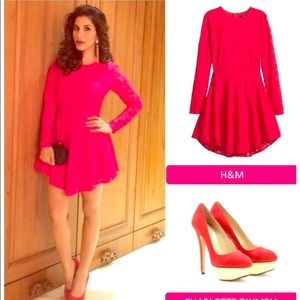 H&M Circle Dress - Red - Lace -  Floral🌹❤️