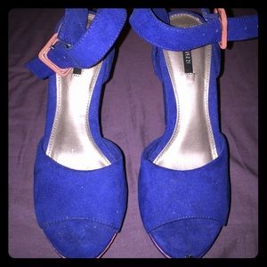 F21 royal blue Wedges size 6 woman's
