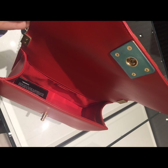 Chanel boy 👜👝 - Picture 3 of 4