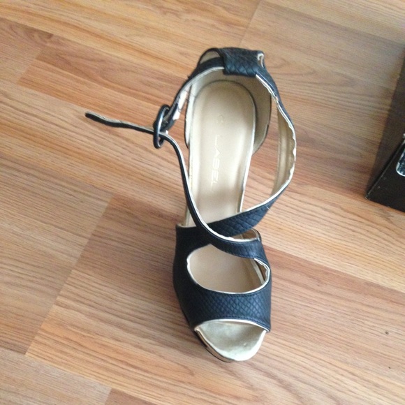 C.label wedge ordered from nastygal. - Picture 3 of 3