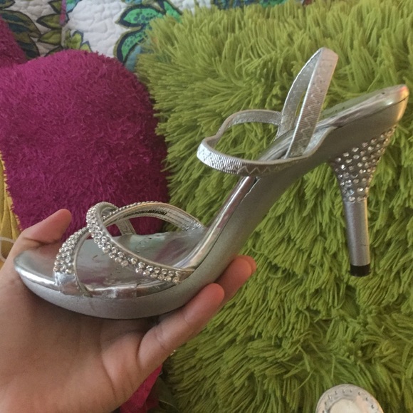 Silver heels ❤️🔥 - Picture 2 of 2