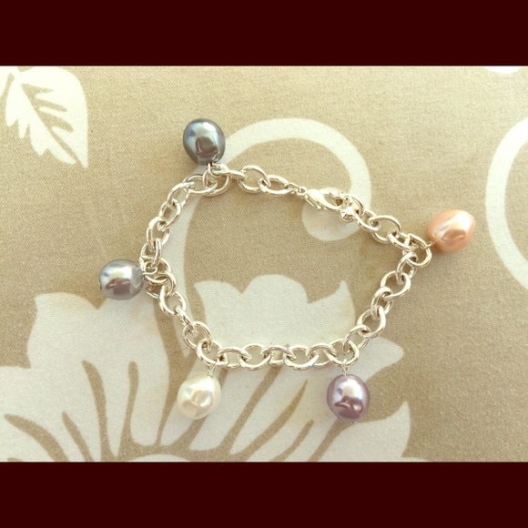 Pearl Bracelet