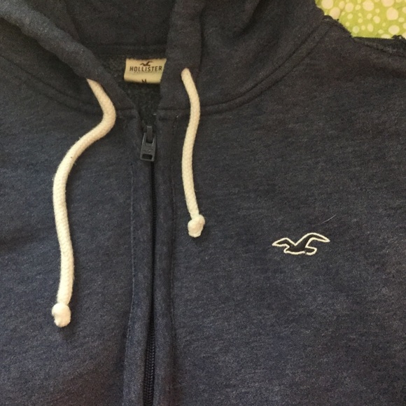 Hollister jacket ! - Picture 2 of 2