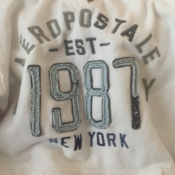 Aeropostale sweater 🎀 - Picture 4 of 4