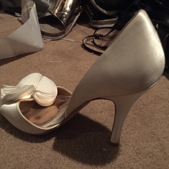 Designer Badgley Mischka shoes - Picture 4 of 4