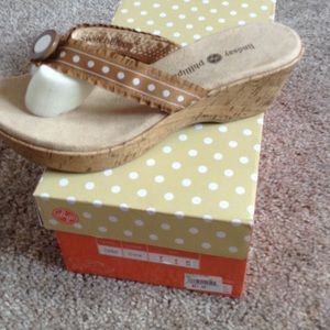 Lindsay Phillips switch flops tan cork wedges