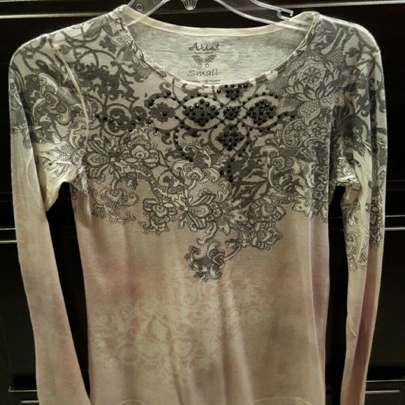 Long Sleeve top