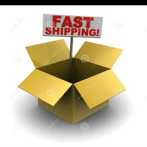 FAST SHIPPER📦🚀 designation from Poshmark!