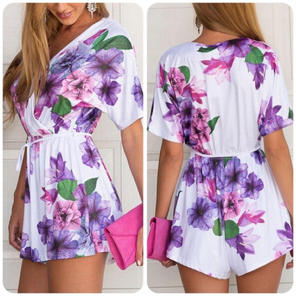 Tops - SALE Purple Floral Romper💜