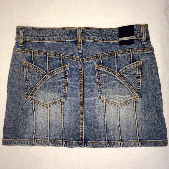 πBeBe Stretch Denim mini skirt Sz.Small - Picture 2 of 4