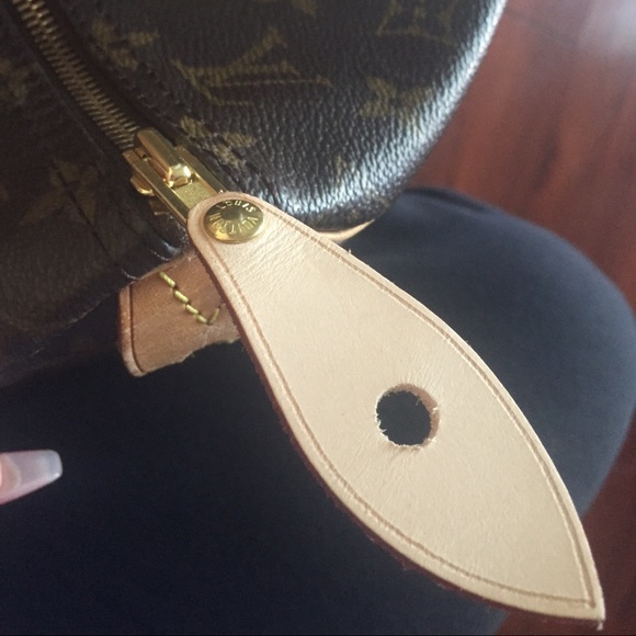 🎉SOLD🎉Authentic Louis Vuitton speedy 40 purse - Picture 4 of 4