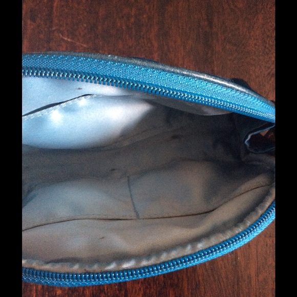 Coach satin pouch SALE💥 - Picture 3 of 3