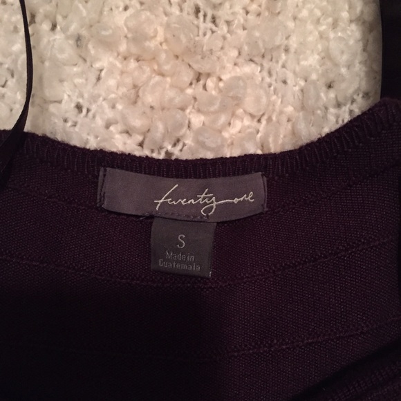 Super sexy ribbon bow knit mini dress - Picture 3 of 3