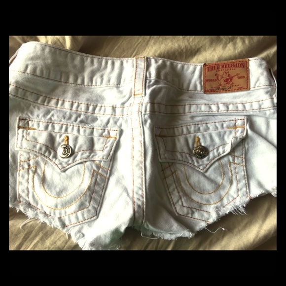 White true religion shorts