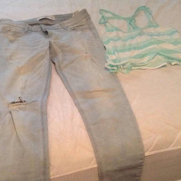 Hollister skinny light blue jeans