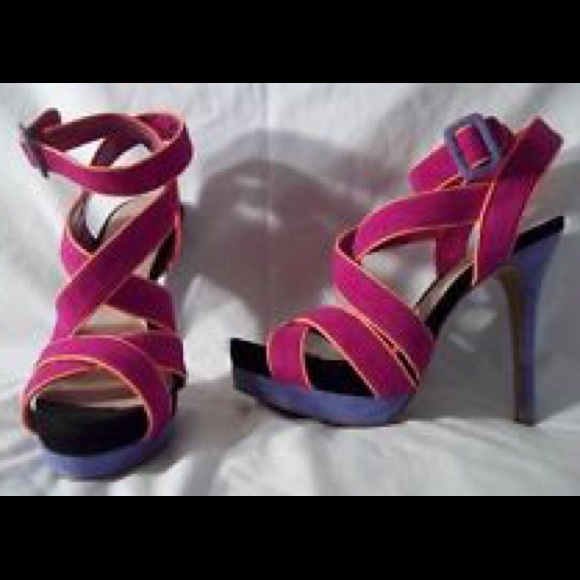 Beautiful Jessica Simpson Color Block Stilettos💖 - Picture 1 of 1