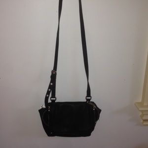 Black Cross Body Bag w Adjustable Straps