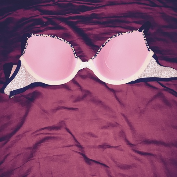 VS 34b bra - Picture 2 of 2
