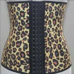 Leopard waist trainer