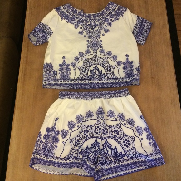Brand new! Blue & White Short