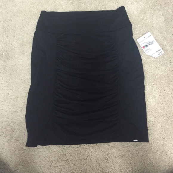cute ruffle pencil skirt