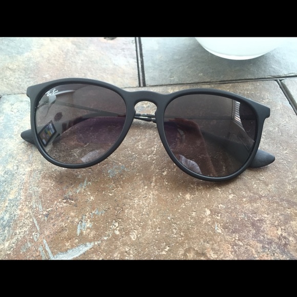 Ray Ban Erika sunglasses