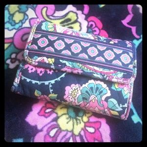 {Vera Bradley} Euro Wallet