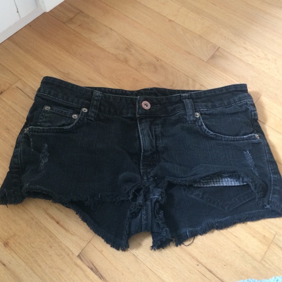 Wornout Car Mar Shorts