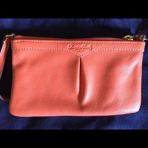 ✳️ SALE ✳️ Authentic Dooney & Bourke Wristlet. NWT