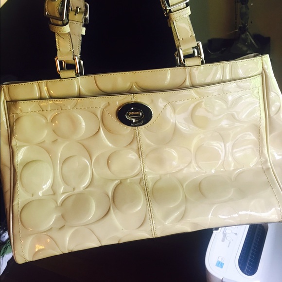 Coach bag very new