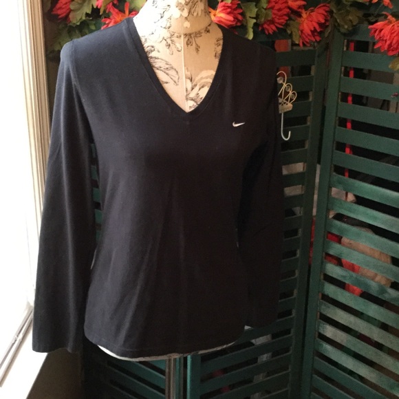 Nike Long Sleeve V-Neck Tee