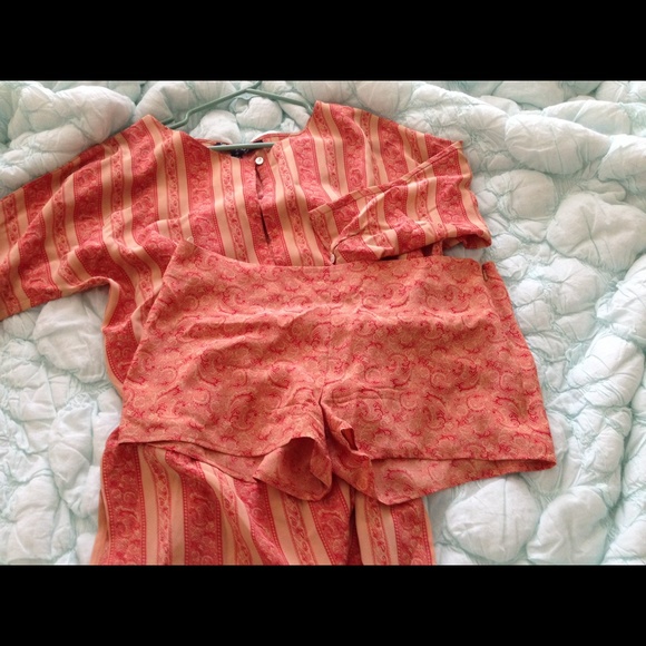 Elizabeth and James silk top and matching shorts