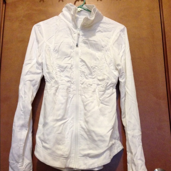 lululemon white jacket