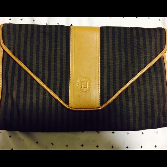 Vintage Fendi clutch