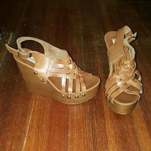 Steve Madden Wedges