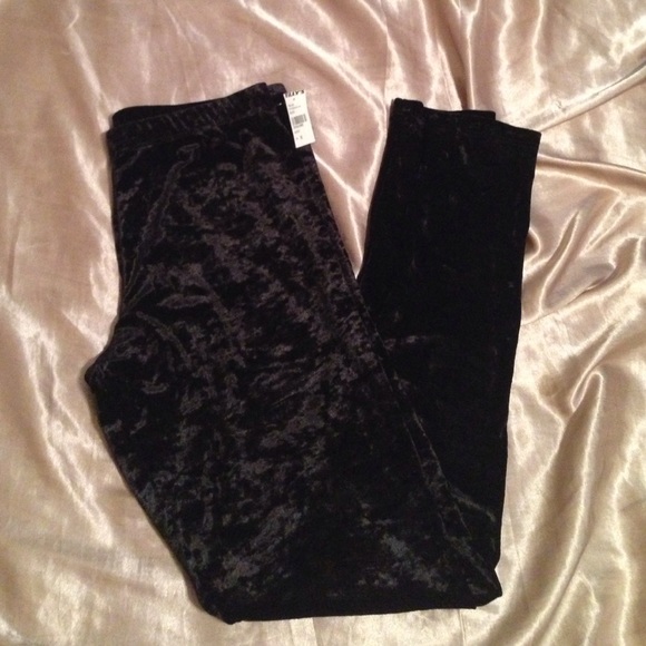 NWT Crushed Velvet Leggings