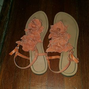 Coral flat summer sandals