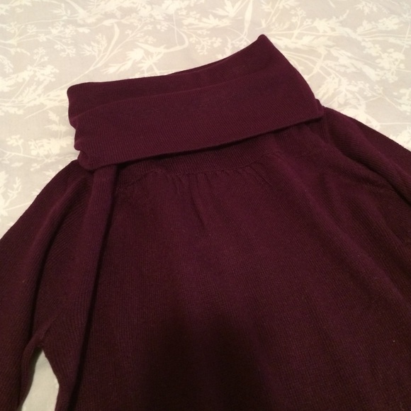 Forever 21 - purple owl neck sweater - Picture 3 of 3