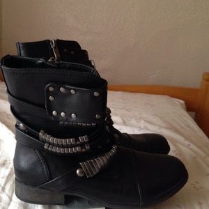 Cathy Jean Boots! Size 5